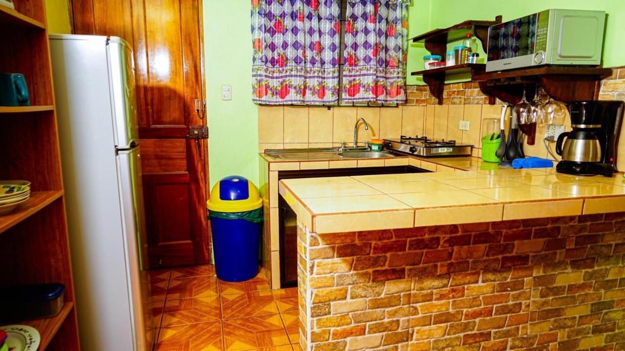 Cabinas Colibri La Fortuna Exterior photo